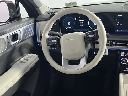 Used 2025 Hyundai Santa Fe Limited image 13