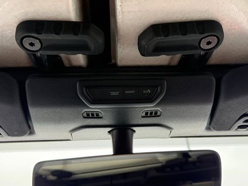 Used 2021 Jeep Wrangler Unlimited Rubicon w/ Uconnect 4C Nav & Sound Group image 35