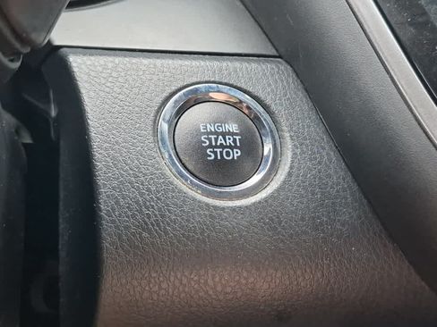 Used 2021 Toyota Camry XSE FWD image 19