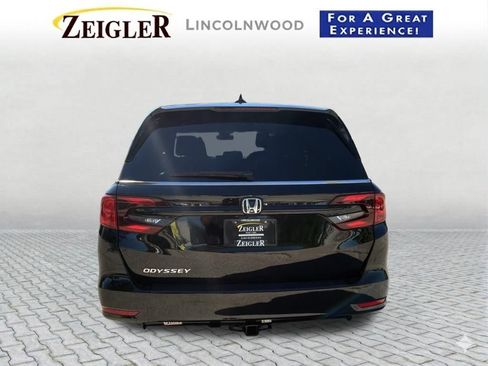 Used 2023 Honda Odyssey Sport image 5
