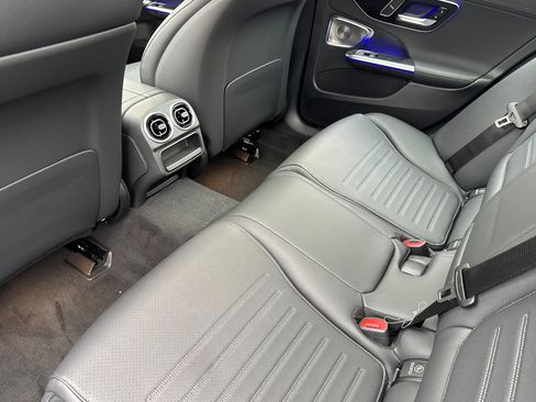 New 2025 Mercedes-Benz C 300 4MATIC Sedan image 20