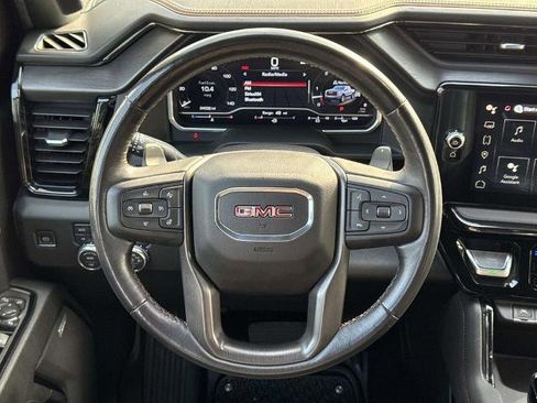 Used 2023 GMC Sierra 1500 AT4 w/ AT4 Premium Package image 9