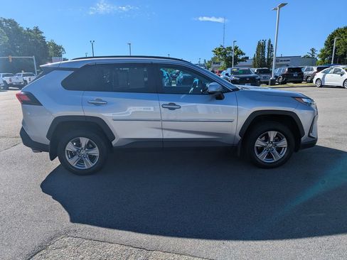 Used 2024 Toyota RAV4 XLE w/ Convenience Package AWD/4WD image 7