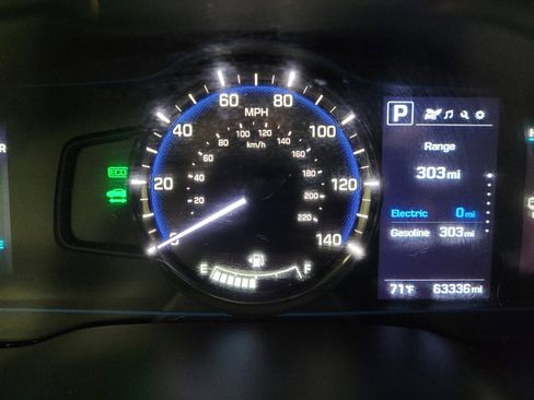 Used 2019 Hyundai Ioniq Plug-In Hybrid FWD image 23