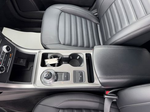 Certified 2024 Ford Edge SEL w/ Convenience Package image 28