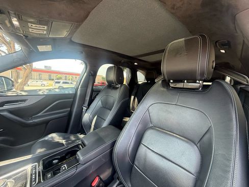 Used 2018 Jaguar F-PACE S AWD/4WD image 15