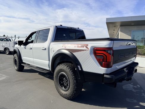 Used 2025 Ford F150 Raptor image 6