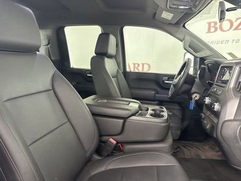 Used 2021 GMC Sierra 2500 4x4 Double Cab w/ Gooseneck/5TH Wheel Package image 16