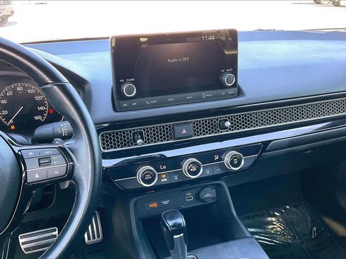 Used 2022 Honda Civic Sport image 9