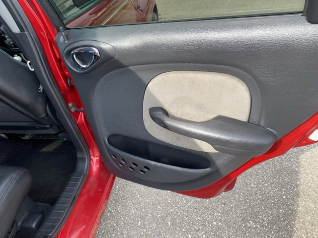 Used 2003 Chrysler PT Cruiser Limited FWD image 23
