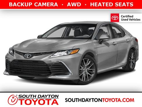 Used 2021 Toyota Camry XLE image 1