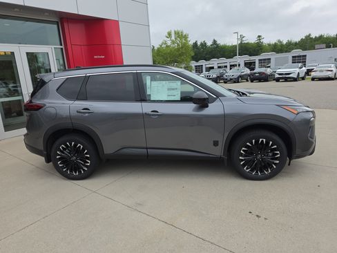 New 2026 Nissan Rogue Dark Armor AWD/4WD image 8