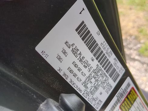 Used 2025 Toyota Sequoia TRD Pro AWD/4WD image 34