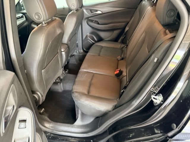 Used 2025 Buick Encore GX Sport Touring AWD/4WD image 33