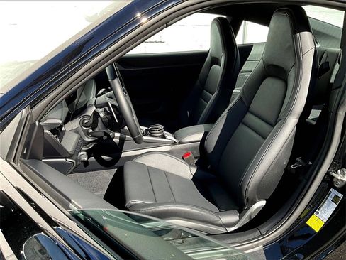 Certified 2024 Porsche 911 Carrera image 5