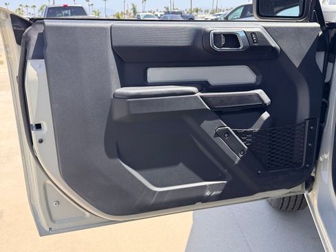 New 2026 Ford Bronco 2-Door AWD/4WD image 15