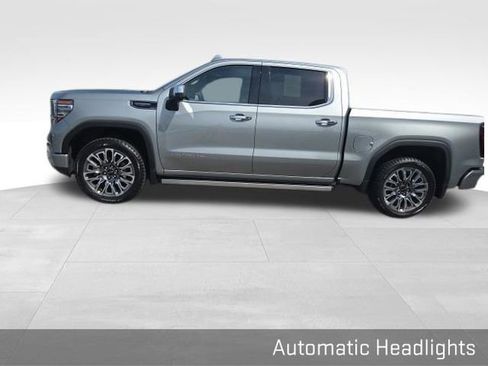 Used 2025 GMC Sierra 1500 Denali Ultimate AWD/4WD image 14