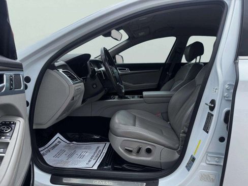 Used 2019 Genesis G80 3.8 image 17