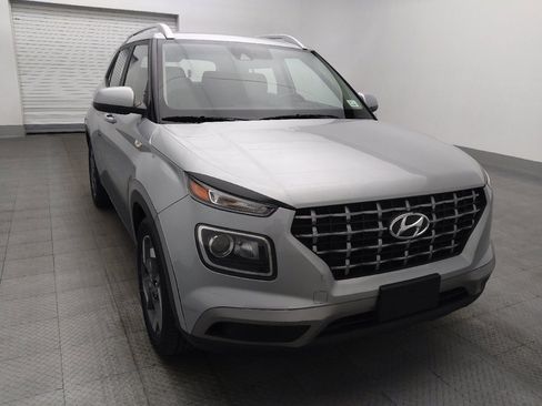 Used 2021 Hyundai Venue SEL w/ Cargo Package image 14
