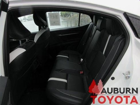Certified 2025 Toyota Camry SE w/ Convenience Package image 21