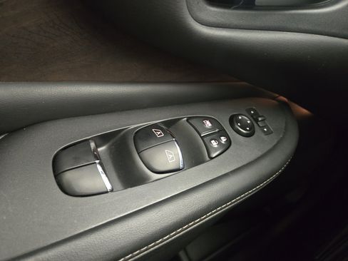 Used 2020 Nissan Murano Platinum image 31