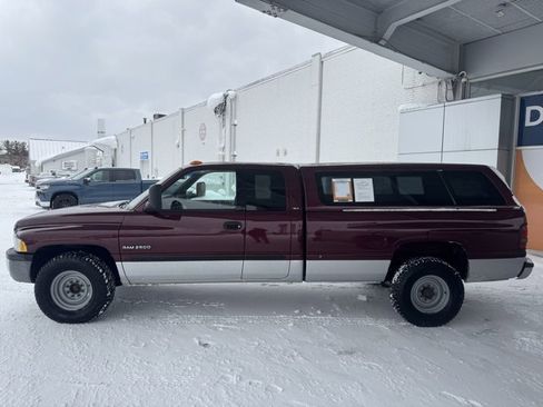 Used 2001 Dodge Ram 2500 Truck SLT image 11