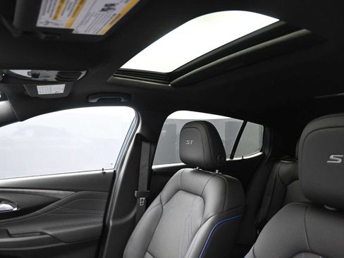New 2026 Buick Envista Sport Touring image 23