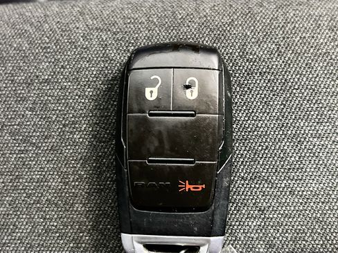 Used 2019 RAM 3500 Tradesman image 35