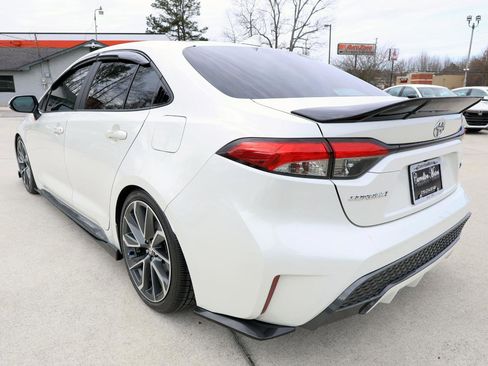 Used 2020 Toyota Corolla XSE image 4