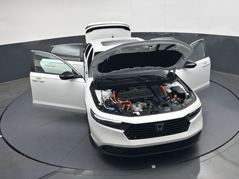 Used 2024 Honda Accord Sport image 36