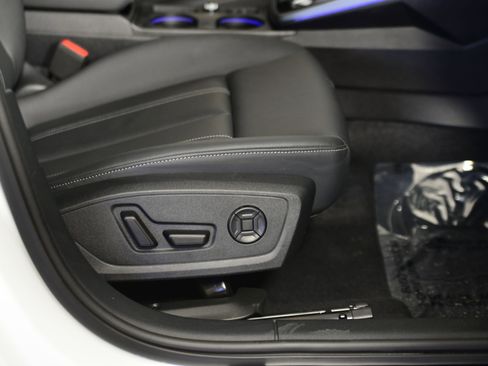 Certified 2025 Audi A3 2.0T Premium w/ Convenience Package image 9