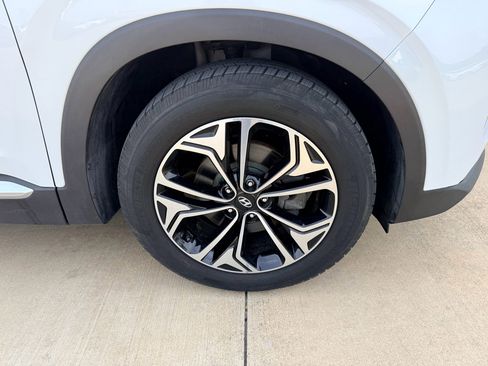 Used 2020 Hyundai Santa Fe SEL FWD image 31
