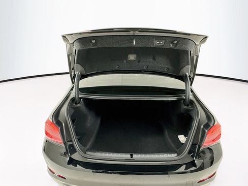 Used 2020 BMW 530i w/ Premium Package RWD image 30