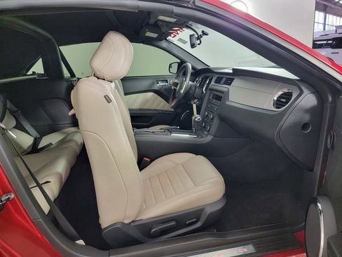 Used 2012 Ford Mustang Premium RWD image 19