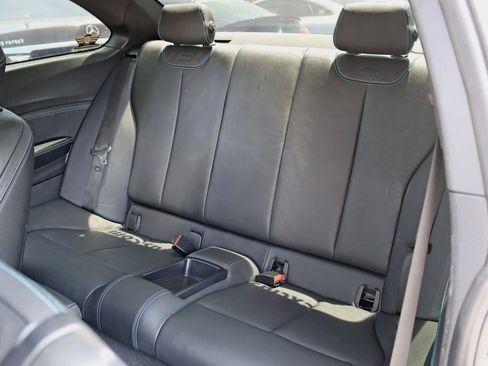 Used 2018 BMW M2 RWD image 33