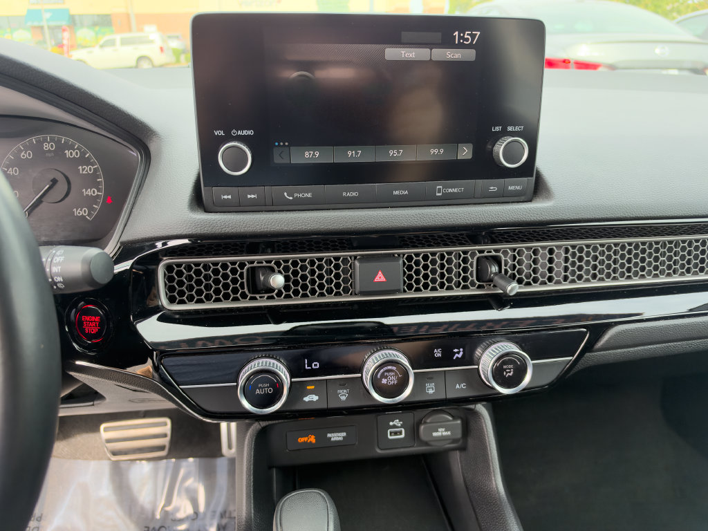 Used 2024 Honda Civic Sport image 26