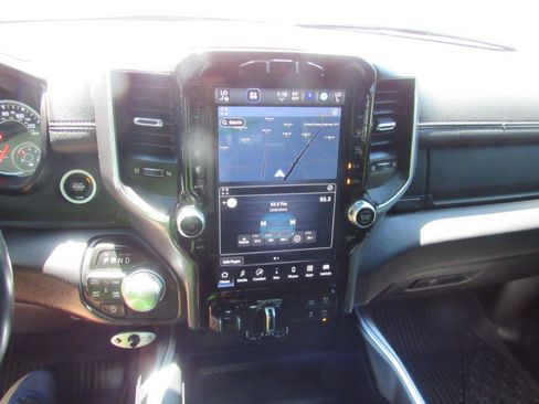 Used 2023 RAM 1500 Laramie AWD/4WD image 29