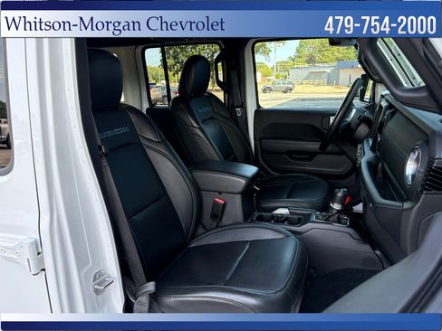 Used 2022 Jeep Wrangler Unlimited Rubicon 4xe w/ Cold Weather Group AWD/4WD image 13