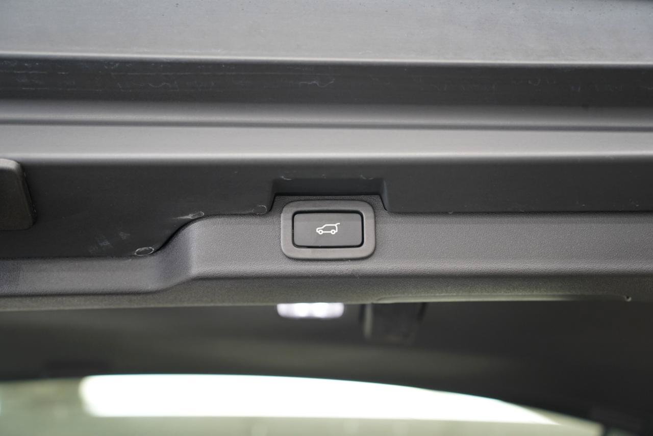 Used 2018 Land Rover Discovery HSE Luxury AWD/4WD image 40