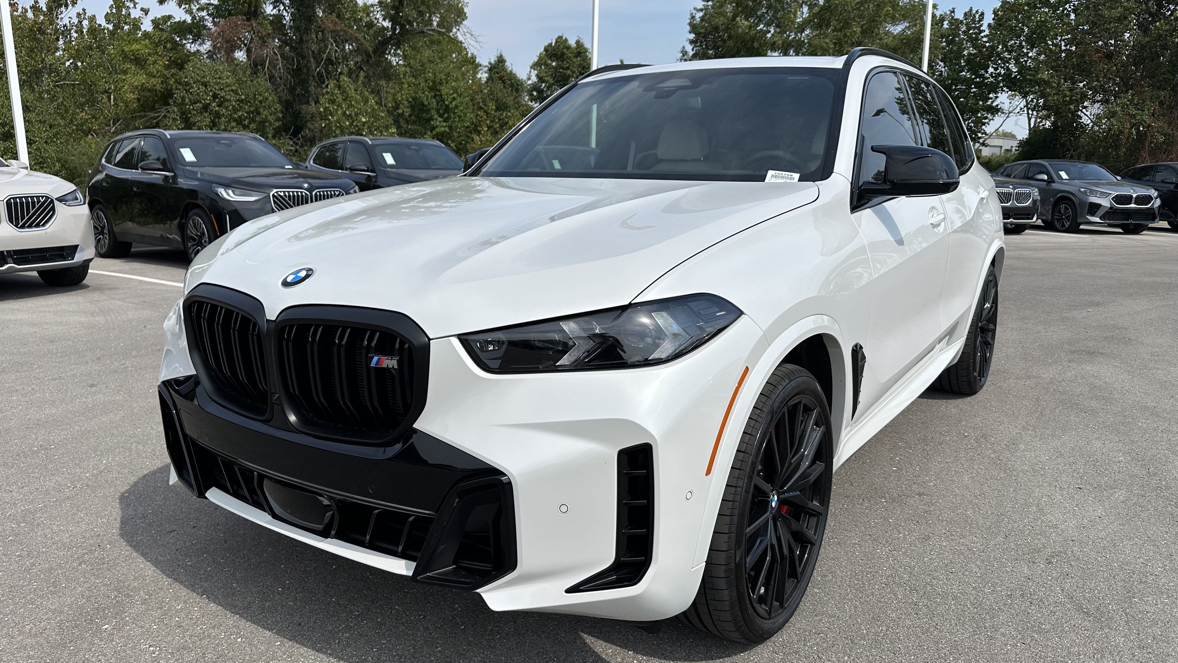 Used 2026 BMW X5 M60i w/ Executive Package AWD/4WD image 5