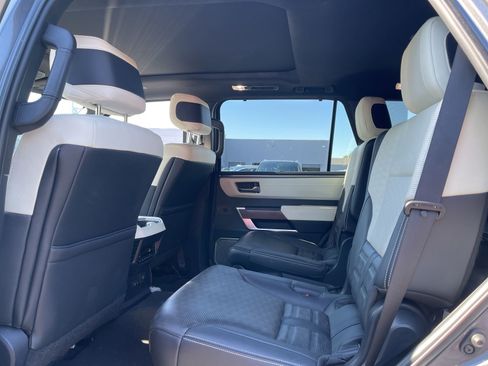 Used 2023 Toyota Sequoia Capstone AWD/4WD image 4