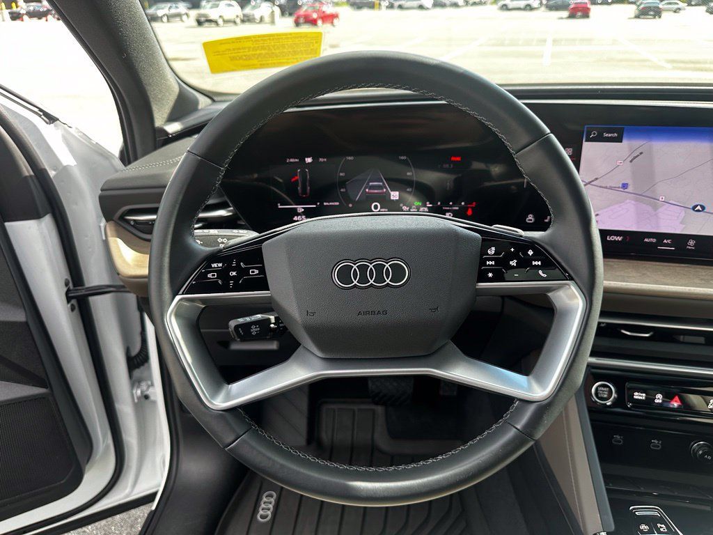 Used 2025 Audi Q5 Premium w/ Convenience Package AWD/4WD image 13
