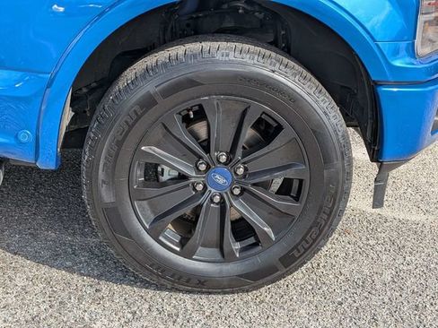 Used 2019 Ford F150 Lariat w/ Equipment Group 502A Luxury AWD/4WD image 10