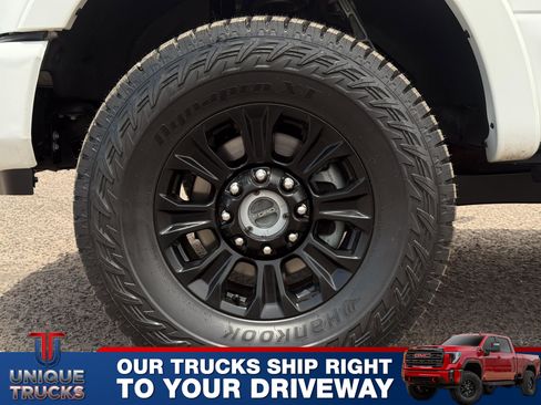 Used 2022 Ford F250 Lariat w/ Tremor Off-Road Package AWD/4WD image 11