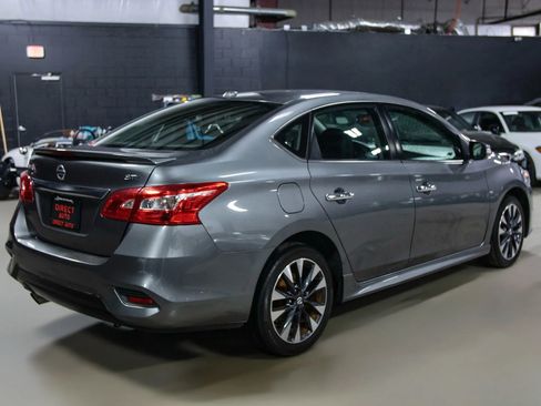 Used 2019 Nissan Sentra SR image 9