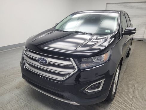 Used 2018 Ford Edge Titanium w/ Equipment Group 301A AWD/4WD image 15