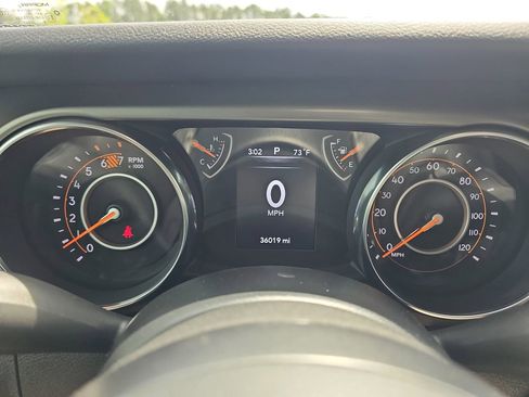 Used 2020 Jeep Wrangler Sport image 21