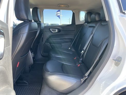 Used 2022 Jeep Compass Trailhawk w/ Trailhawk Convenience Group image 8