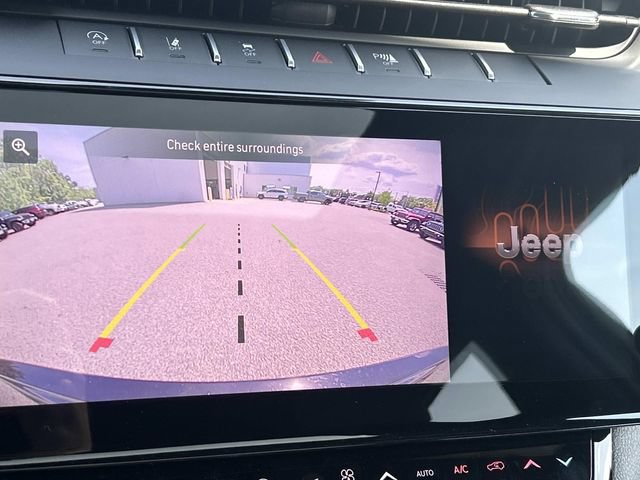 New 2026 Jeep Grand Cherokee Altitude AWD/4WD image 12