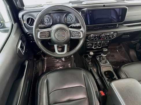 Used 2024 Jeep Wrangler Unlimited Sahara w/ Safety Group AWD/4WD image 3
